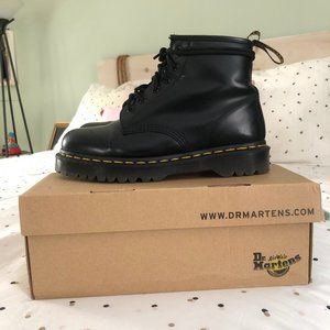 Dr. Martens 101 Bex Smooth 6i boot - women's 10 / men's 9